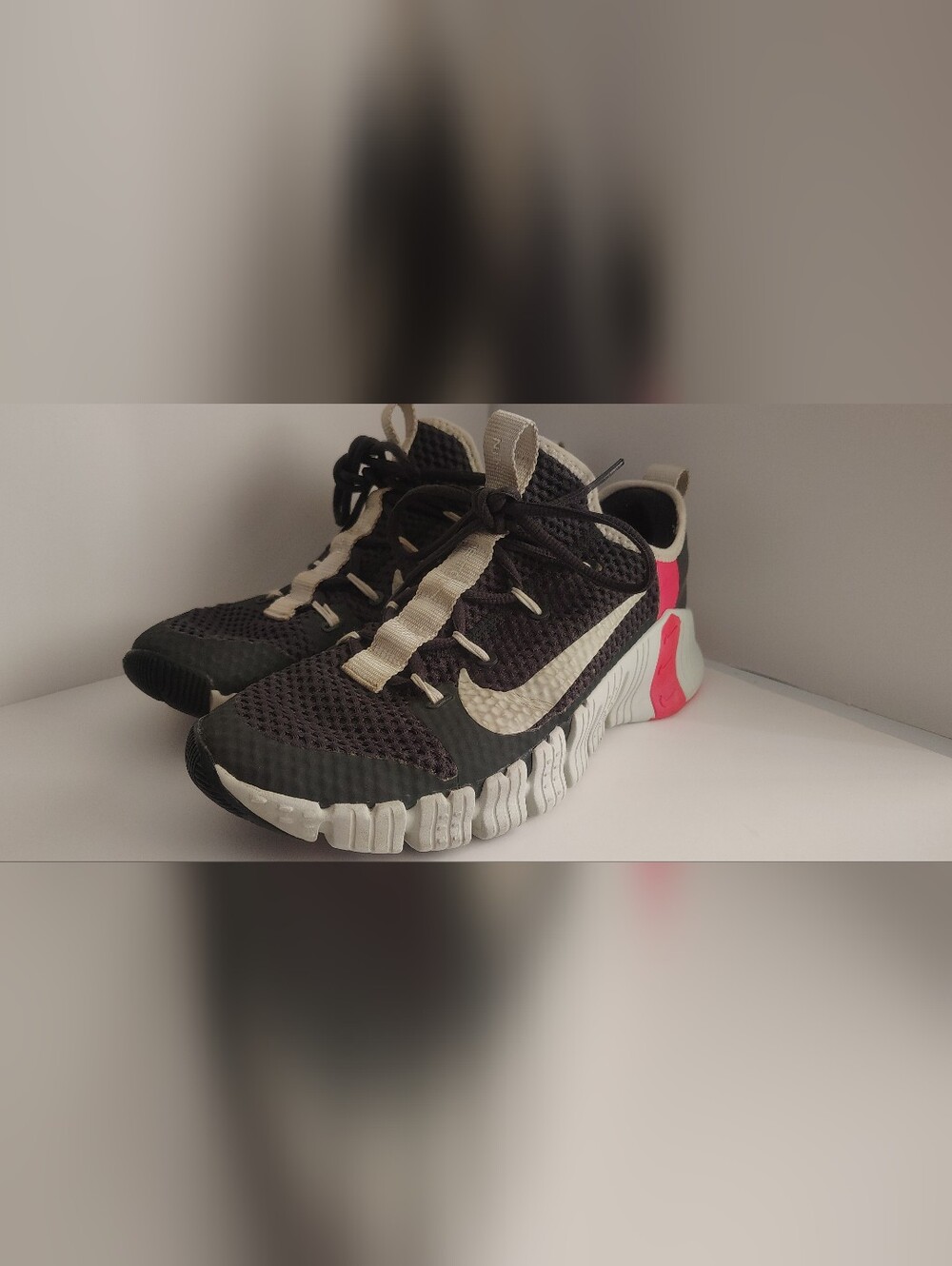Nike Free Metcon 3 'Dark Grey Crimson'